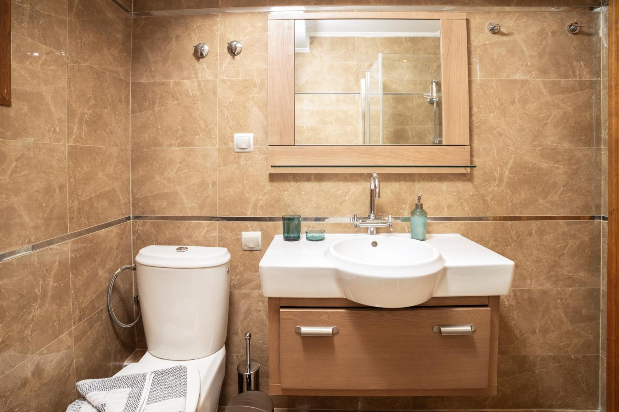 Champagne Sea View Apartment By Binobi! Thessaloníki Eksteriør billede