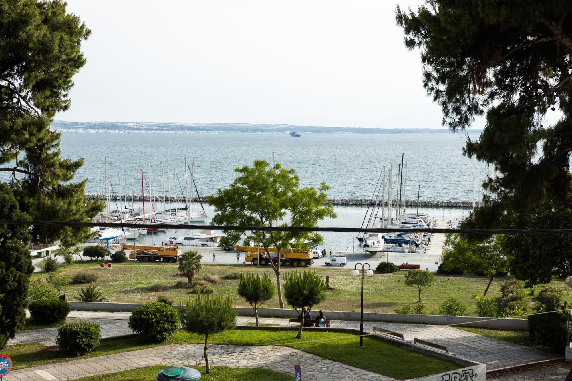 Champagne Sea View Apartment By Binobi! Thessaloníki Eksteriør billede